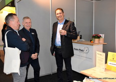 Lejo Hogervorst in gesprek met Hans de Jong en Carsten Lievaart van Koenpack.